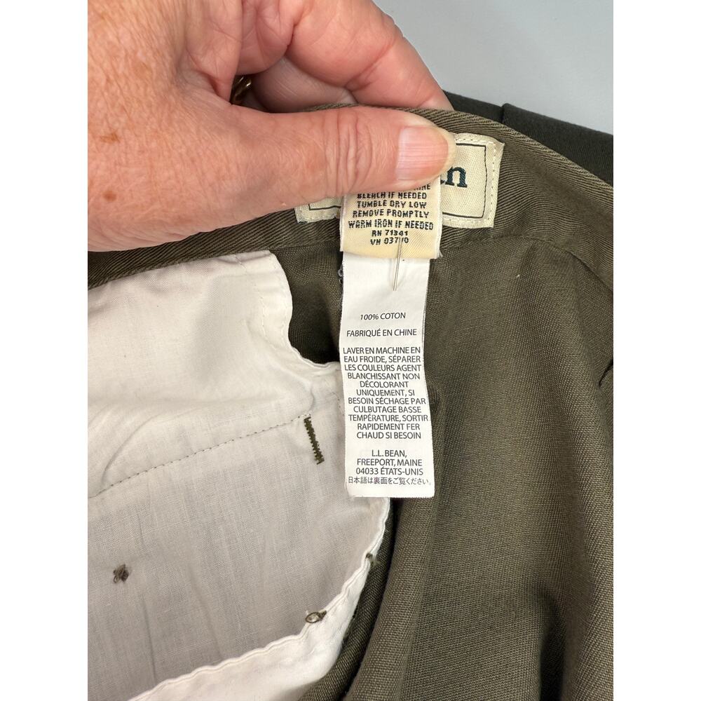 LL Bean Original Fit Khaki Green 30" Long | EUC - Picture 6 of 7